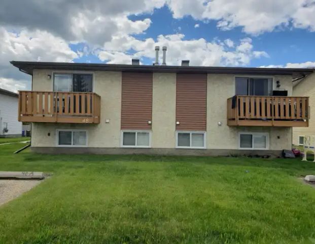Cozy 3bdrm 4 plex in Clearview | D - 48 D Cosgrove Crescent, Red Deer - Photo 1