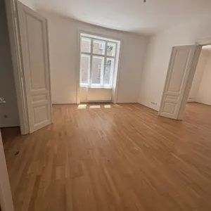 Elegante Altbauetage mit Klopfbalkon - Foto 3