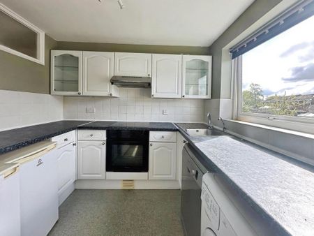2 bedroom apartment to rent - Photo 4