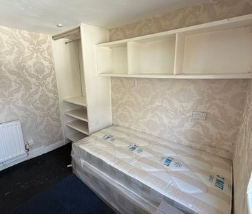 Studio Flat, Lennard Road, SE20 - Photo 3