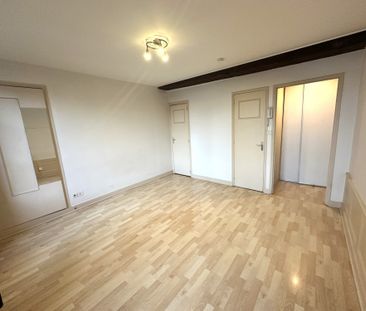 Appartement F1 à louer sur Troyes dans le département de l'Aube - Photo 4