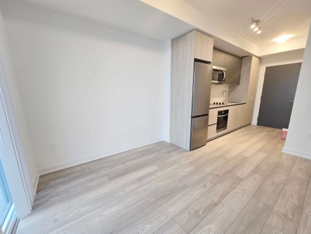 For Lease - 5858 Yonge Street Unit# 2111, Toronto, Ontario - Photo 2