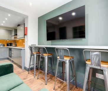 1 bedroom in a house share to rent - Photo 5