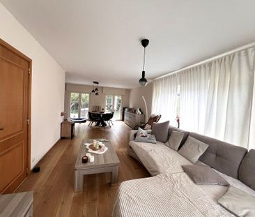 Ruime, prachtige villa met 4 slaapkamers, terras en garage te Blank... - Photo 1