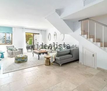 Alquiler de chalet adosado en Avenida del Prado - Photo 5