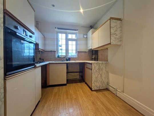 3 bedroom maisonette to rent - Photo 1