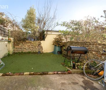 4 bedroom terraced house to rent - Photo 4