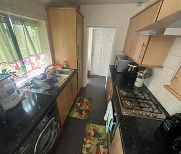 2 bedroom terraced house to rent - Photo 6