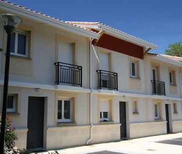 location Appartement T2 DE 40.45m² À TALENCE - Photo 1