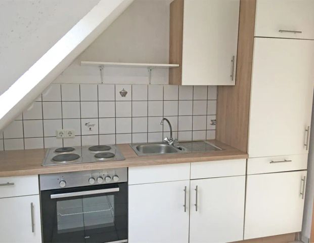 Dachgeschosswohnung mit Extras! - Foto 1