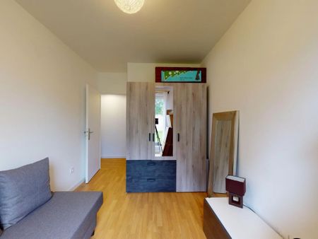 Location Appartement 3 pièces 64 m2 à Le Plessis-Trévise - Photo 3