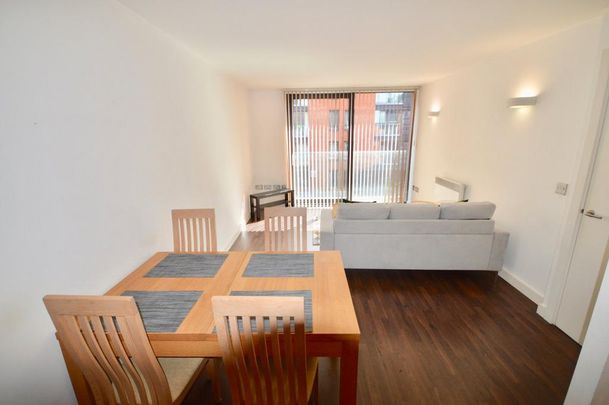 1 bedroom flat to rent - Photo 1