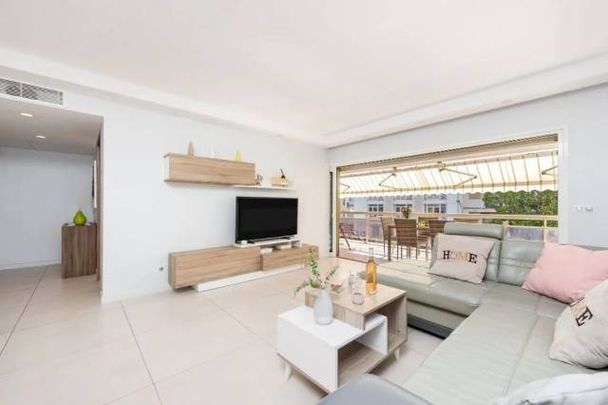 Location Appartement - Photo 1