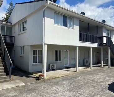 Tidy Ground Floor Unit - Photo 6