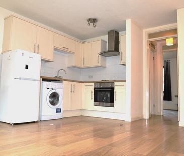 Maypole Road, Taplow, Maidenhead,SL6 - Photo 4