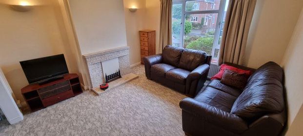 3 bedroom semi-detached house to rent - Photo 1