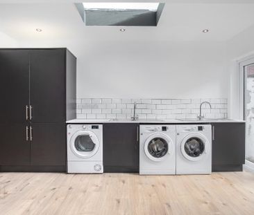 Room 6, 9 Frank Street, Belfast, BT5 4NW - Photo 2