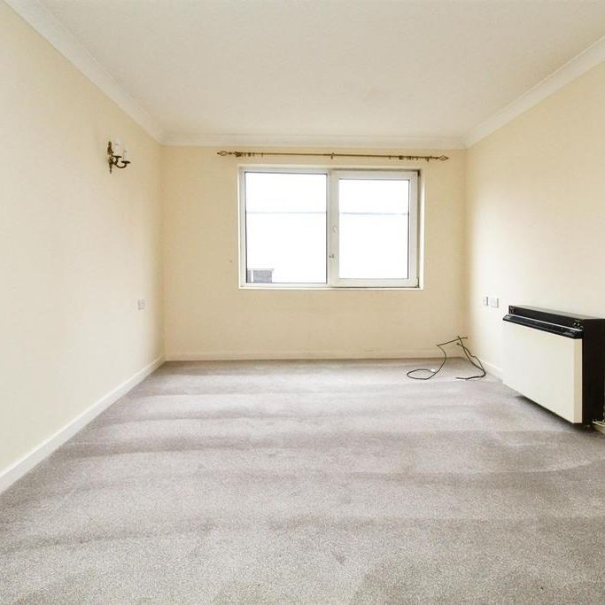 1 bedroom retirement property to rent - Photo 1