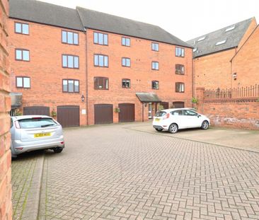 Brewery Street, Old Town, Stratford-Upon-Avon - Photo 1