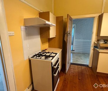 Prime Preston Location – Spacious & Convenient Living - Photo 3