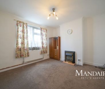 Queens Walk, Woodston, Peterborough - Photo 6