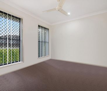 FAMILY HOME IN HANDY LOCATION - Photo 5