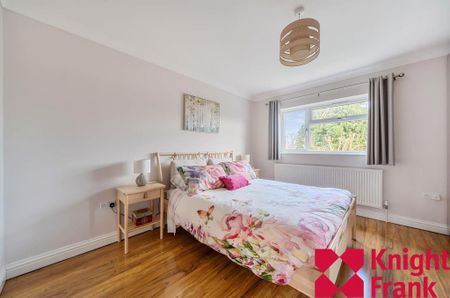 5 bedroom detached house to rent - Photo 2