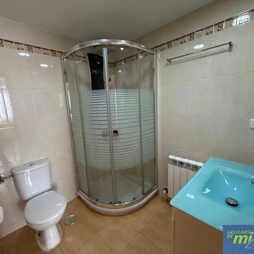 Piso de alquiler en Calle Cruz, 3, Santovenia de Pisuerga - Photo 1