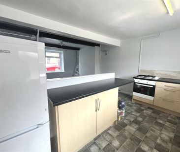 2 bedroom terraced house to rent - Photo 6