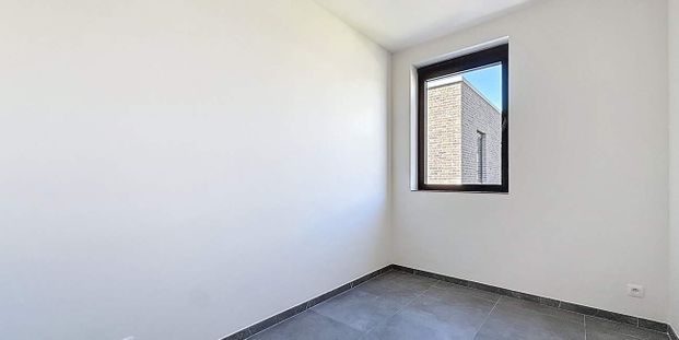 Woning te huur in Antwerpen voor € 1.825 met 4 slaapkamers - Foto 1