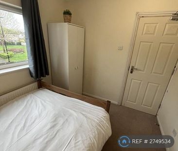 1 bedroom in a house share to rent - Photo 6