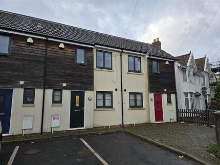 2 bedroom end of terrace house to rent - Photo 3