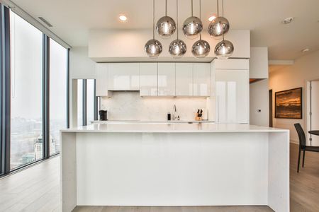 For Lease - 8 Cumberland Street Unit# 5006, Toronto, Ontario - Photo 2