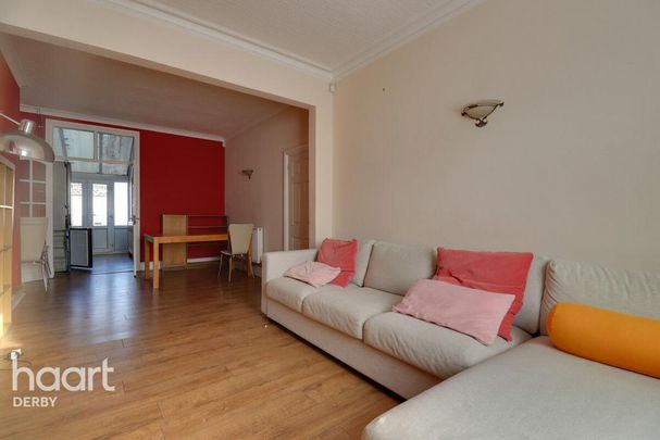 2 bedroom terraced house to rent - Photo 1