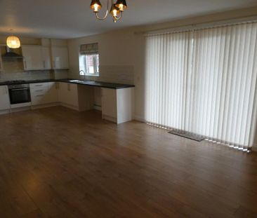 2 bedroom flat to rent - Photo 6