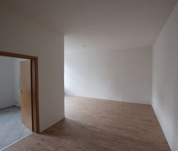 ++ Raumwunder! Frisch renovierte 2 RW im 1. Obergeschoss ++ - Foto 1