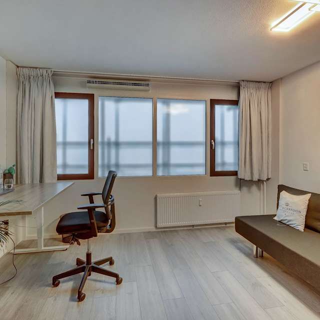 Nicolaas Anslijnstraat One Bedroom with Office - Foto 1