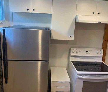 For Lease - 2 Pinemore Crescent, Toronto, Ontario - Photo 6