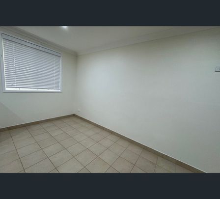 136 Buckwell Drive, Hassall Grove, NSW 2761 - Photo 1