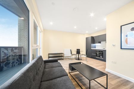 1 Bed Flat, Green Ferry Way, E17 - Photo 2