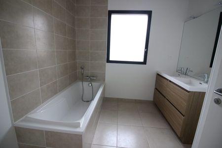 Maison 5 pièces – 109 m² environ à Orgères (ref : G175482) - Photo 4