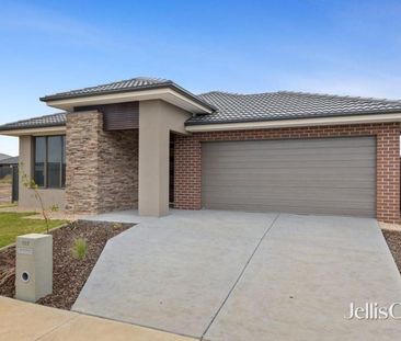 Huge family home in ever popular location! - Photo 6