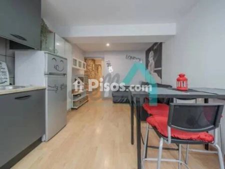 Piso en alquiler en Centro - Photo 2