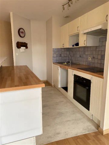 Location appartement 3 pièces - 73.8m² à Rochefort (17300) - Photo 3