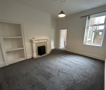 2 Bedroom Flat - Ground Floor - Photo 6