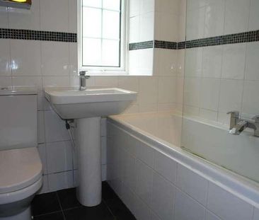 St. Annes Street, Hyde, SK14 - Photo 6