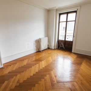 Somptueux appartement au sein d'un magnifique immeuble ancien - Photo 3