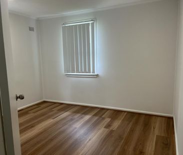 Family-Friendly Home in a Prime Location! - Photo 3