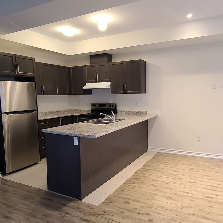 For Lease - 383 Dundas Street Unit# 43, Hamilton, Ontario - Photo 1