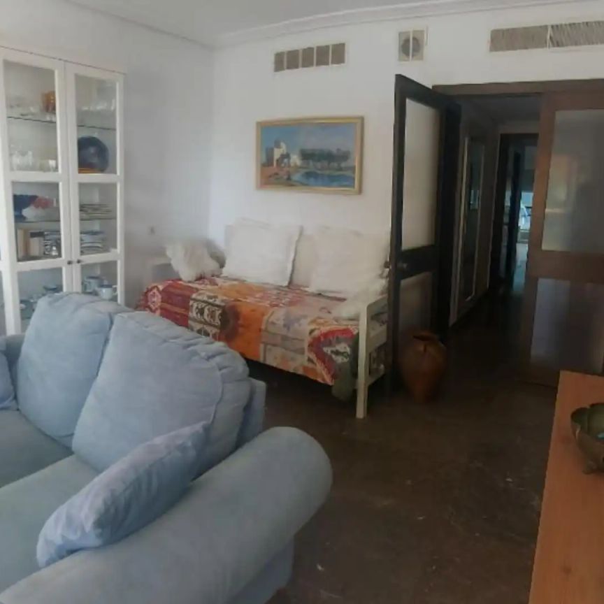 Piso de alquiler en Calle del Remo, 3, La Carihuela - Los Nidos - Photo 1